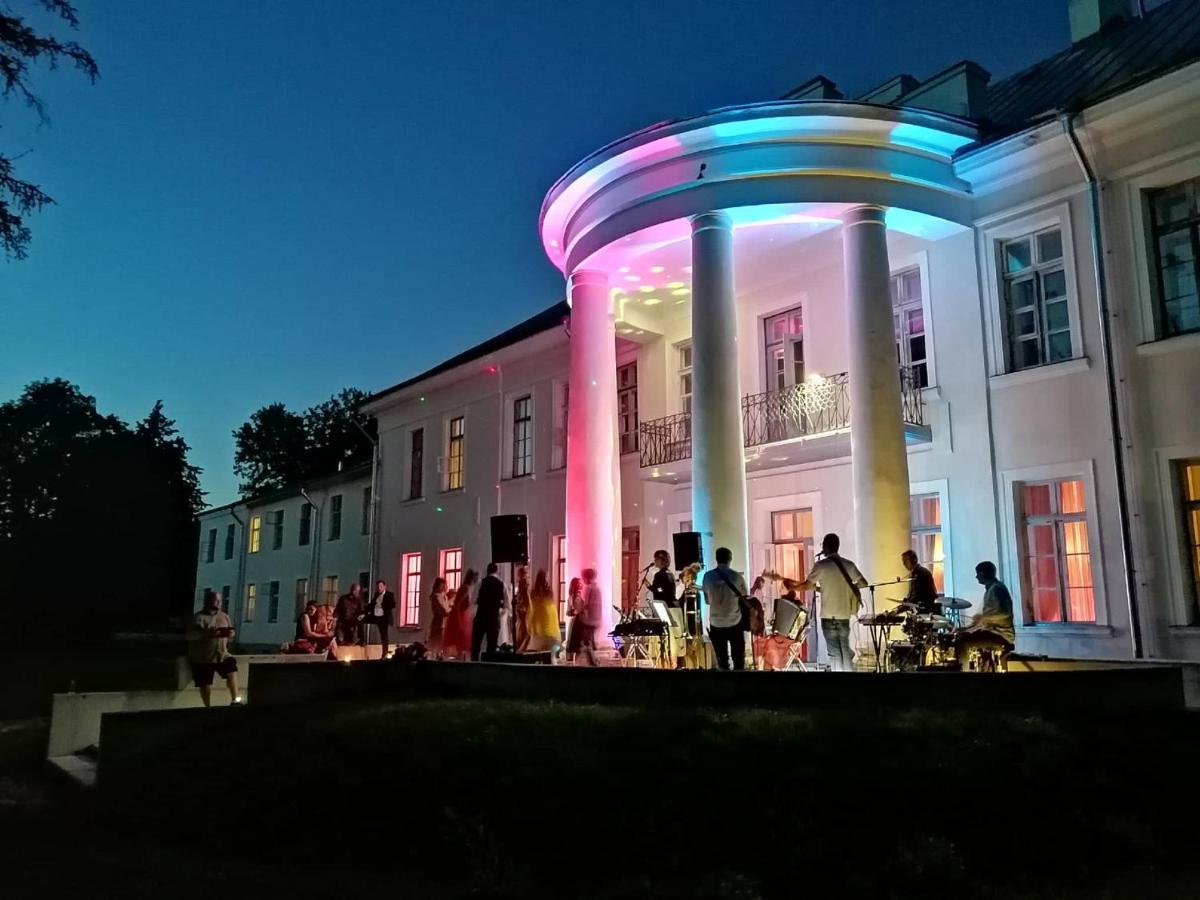 Kernu Manor Hotel & Spa Luaran gambar