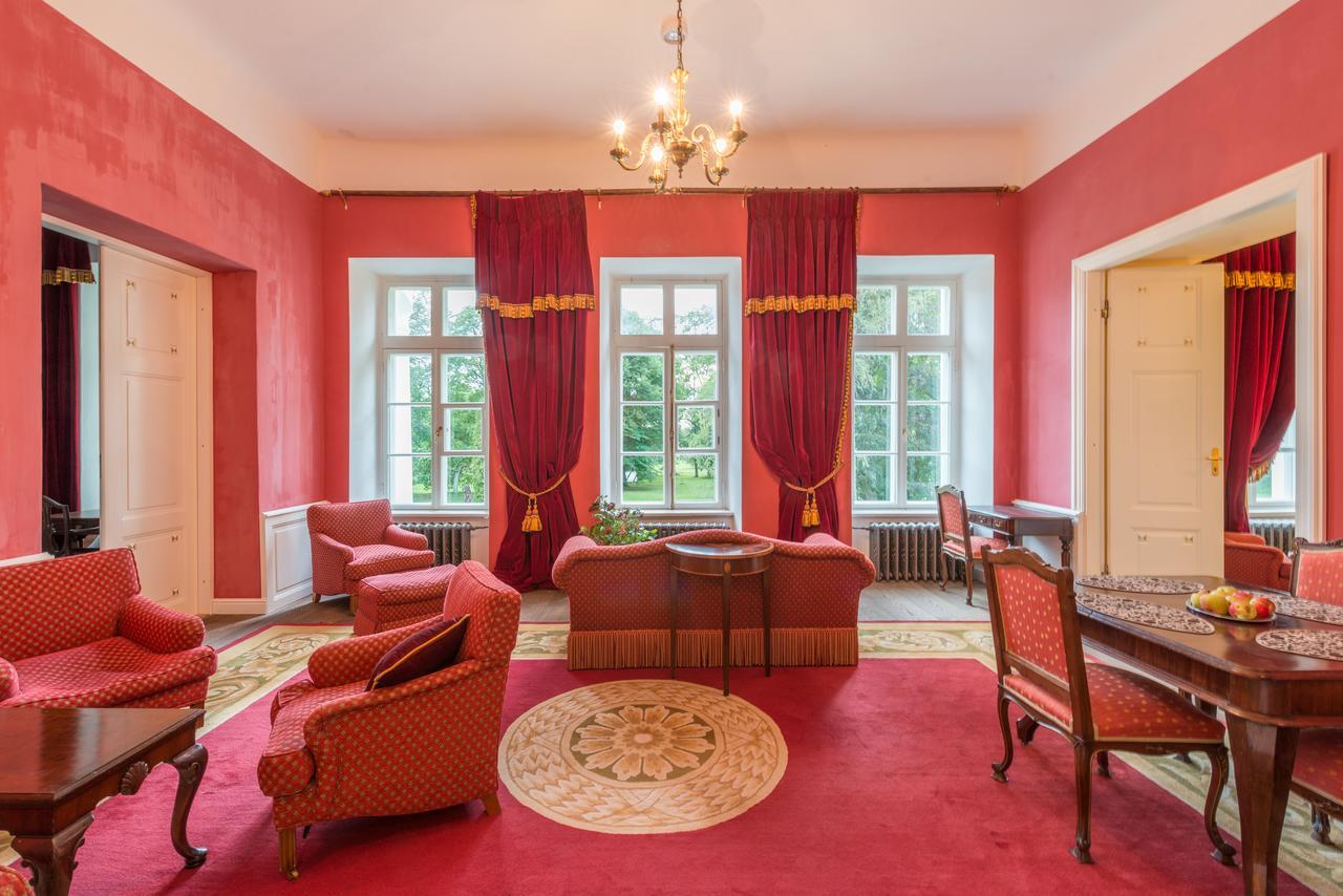Kernu Manor Hotel & Spa Luaran gambar