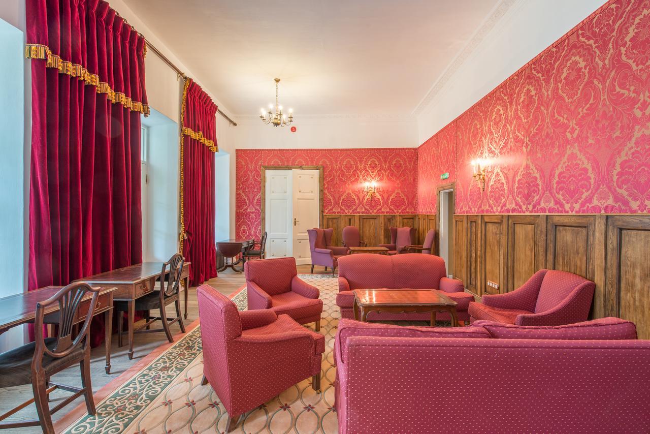 Kernu Manor Hotel & Spa Luaran gambar