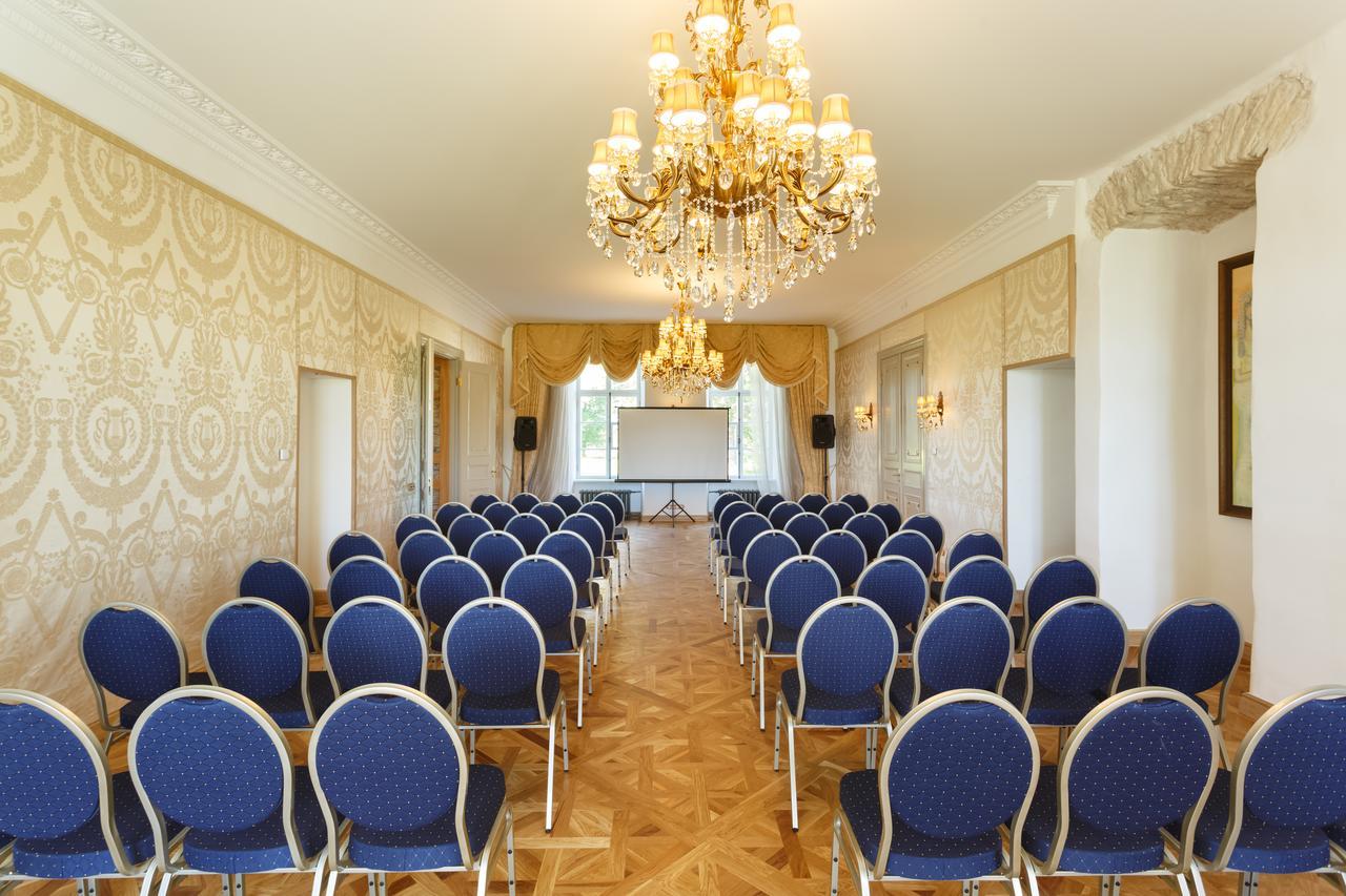 Kernu Manor Hotel & Spa Luaran gambar